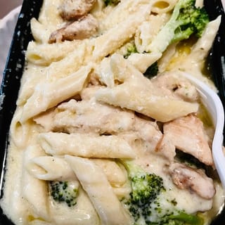 Chicken, Broccoli & Ziti