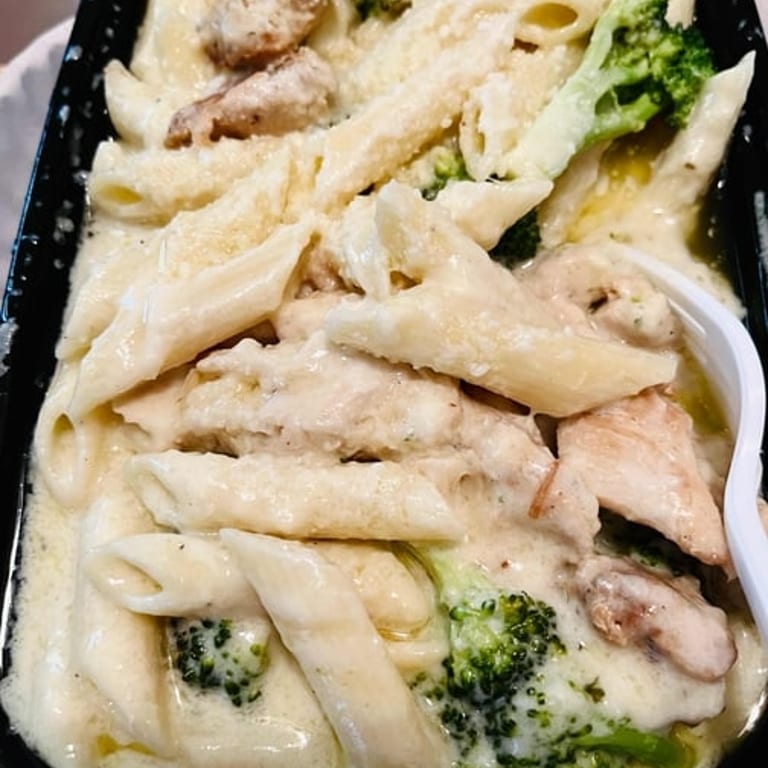 Delicious Cheese Pizza and More