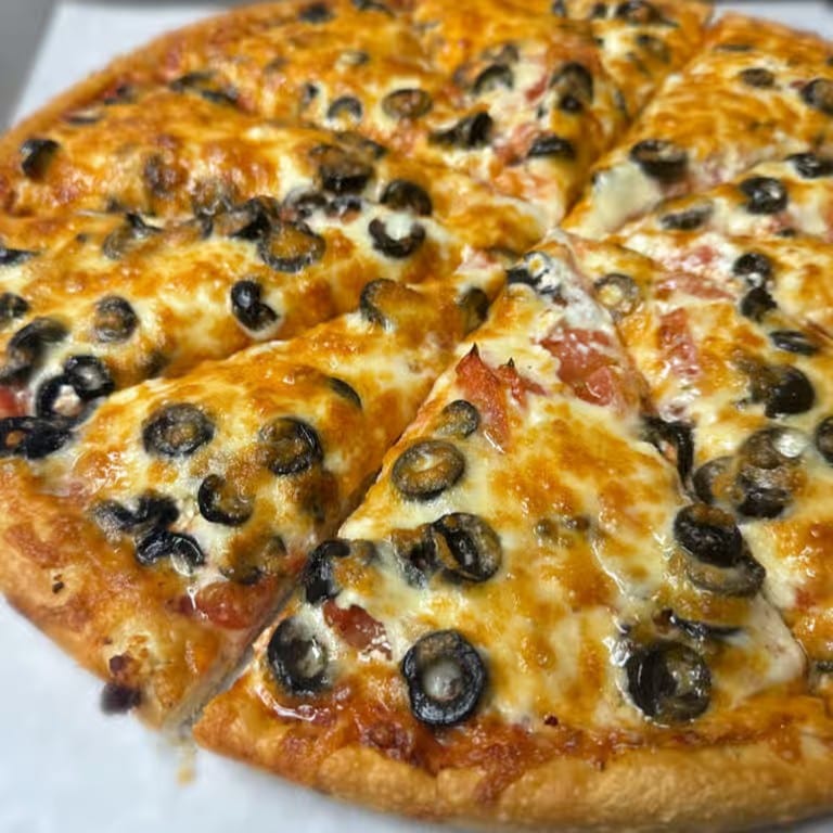 Delicious Greek Pizza Options